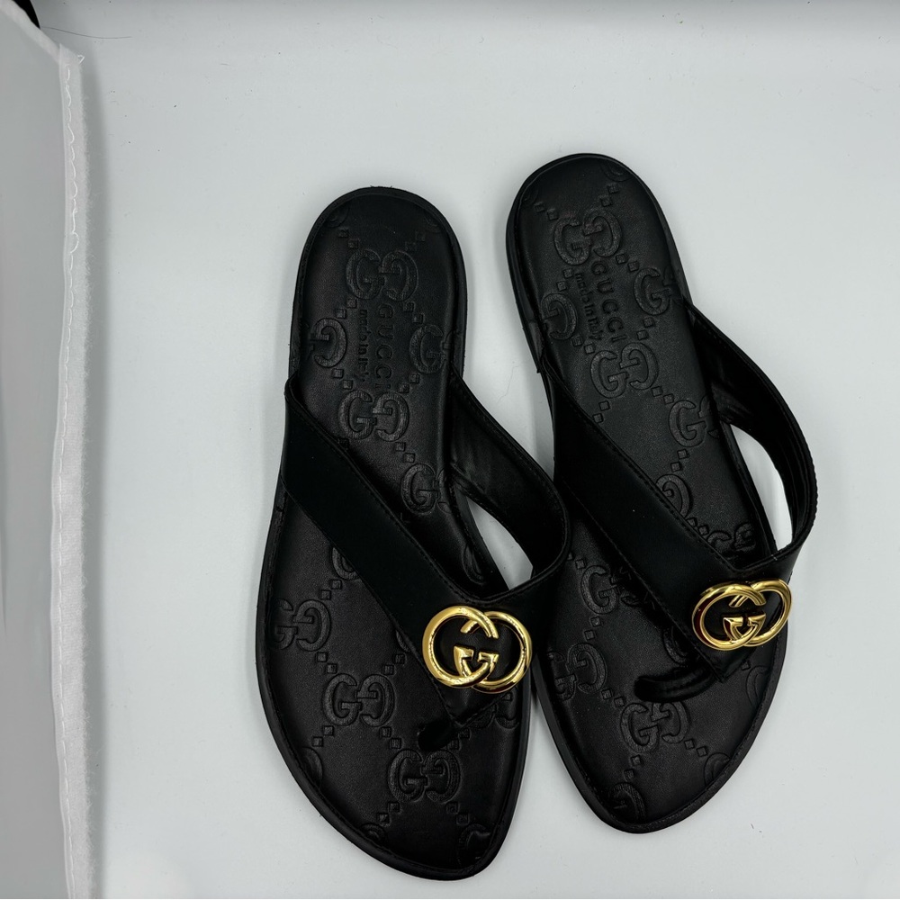 “Inspired” GG Sandals - Picture 2 of 13